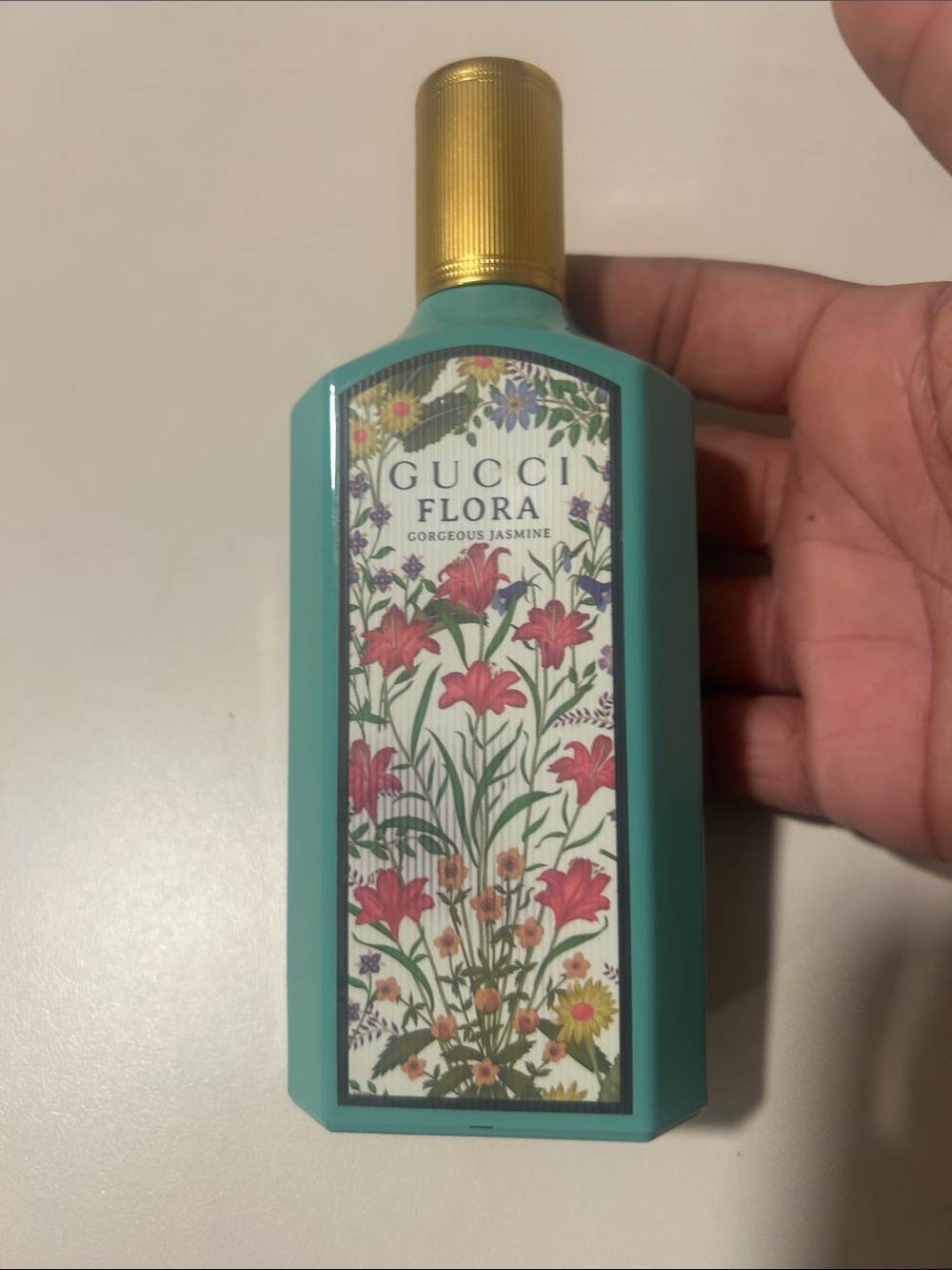 *REASONABLE OFFERS* “GUCCI” Floral “FULL”Decorative Bottle in Teal-Gold Cap 🥰 - Picture 3 of 5